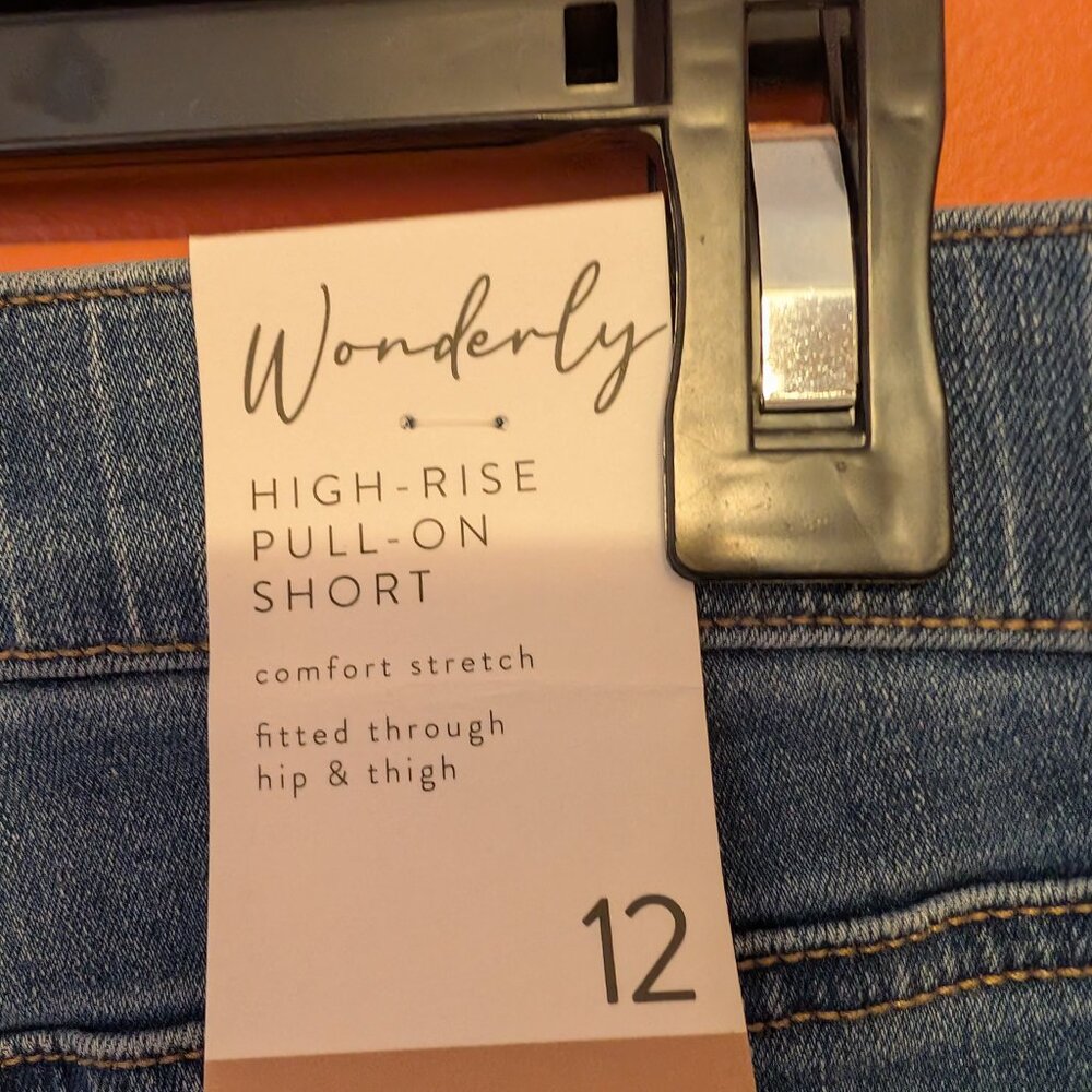 Wonderly Womens High Rise Pull-On Denim Shorts, Size 12, New - Picture 4 of 5